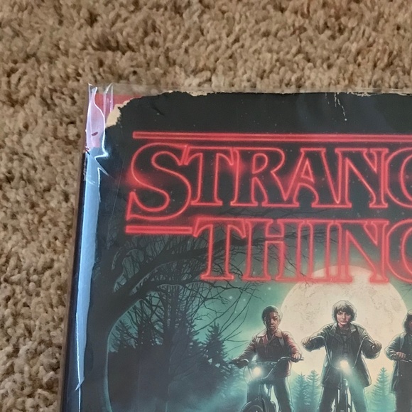 Stranger Things hardback book - Picture 5 of 5
